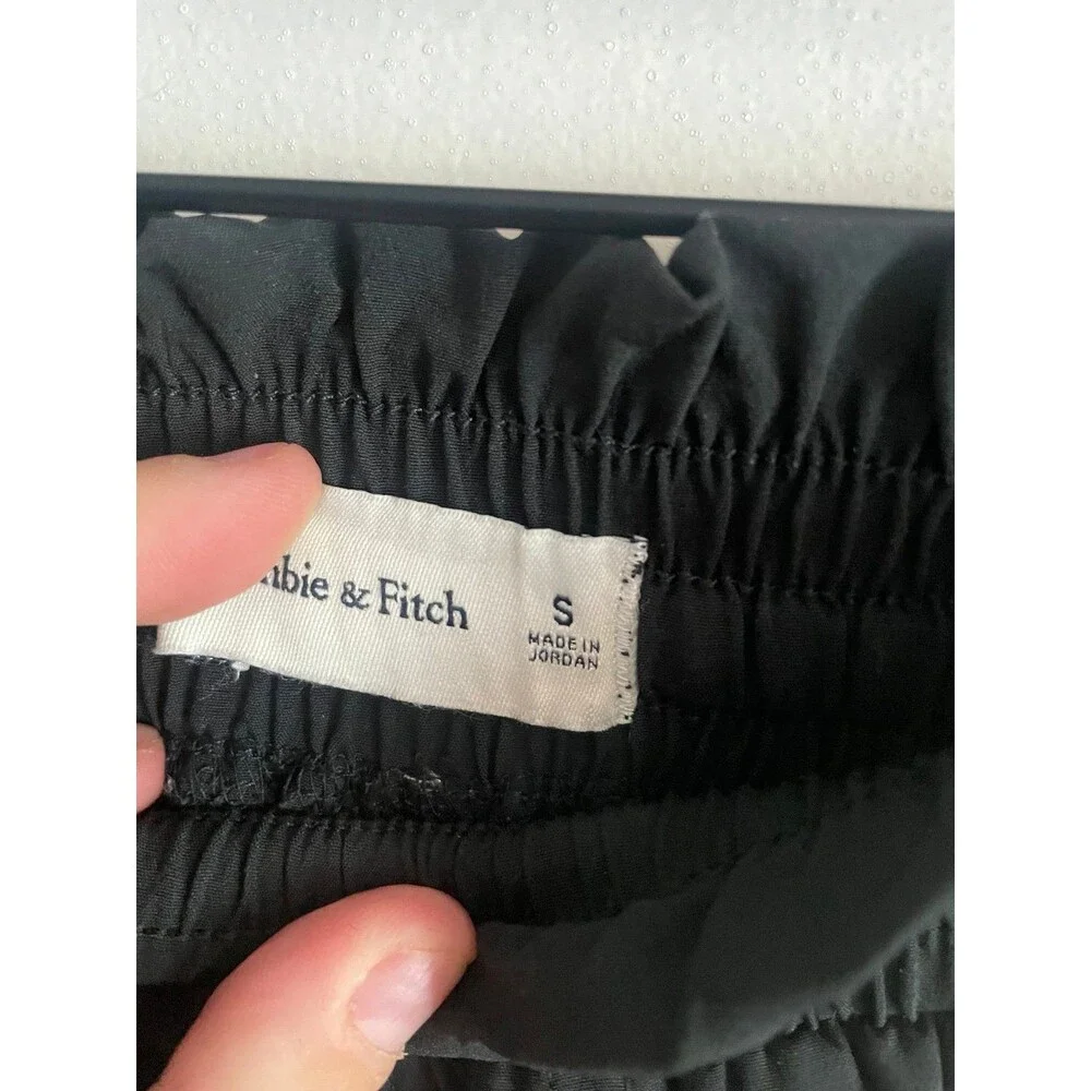 abercrombie travel pants - Picture 3 of 4
